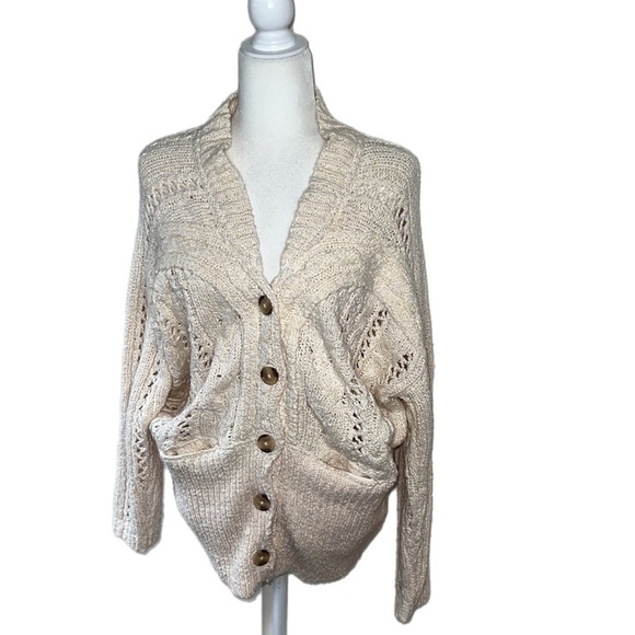 NWOT Free People - Cable Stitch Cardigan Button Front Cream Pockets  Size Small - Picture 3 of 13